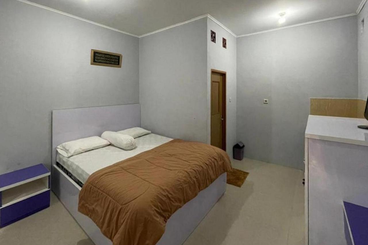 Villa Syariah Citeko Mitra Reddoorz Bogor Kültér fotó
